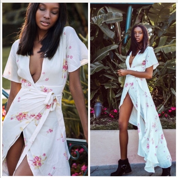 NWOT Privacy Please Krause White Floral Maxi Dress - Picture 2 of 6